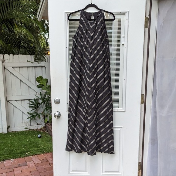 J. Crew Dresses & Skirts - New J. Crew Linen Chevron Maxi Dress Sleeveless Black White Column, Size 2